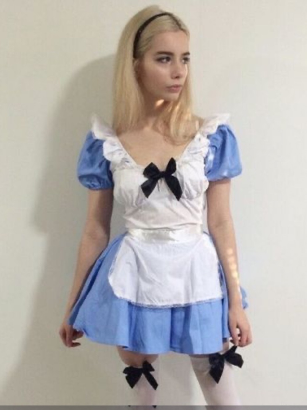 Leg Avenue Alice In Wonderland Crossplay/ Halloween Costume Women’s Size Small